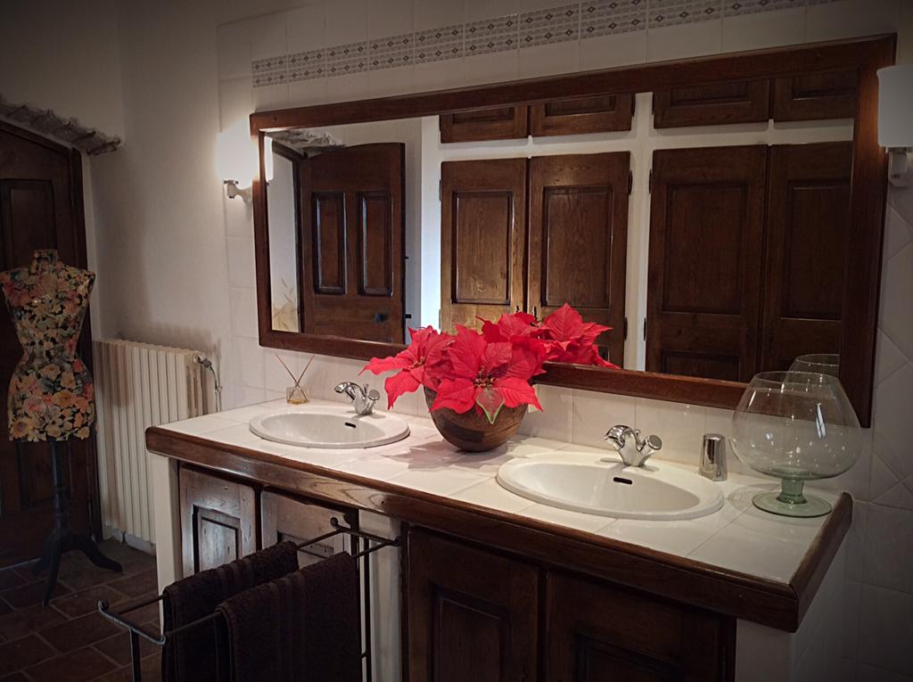 La Maison Disabelle Bed & Breakfast Teyran Rom bilde